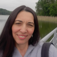 Попова Вікторія